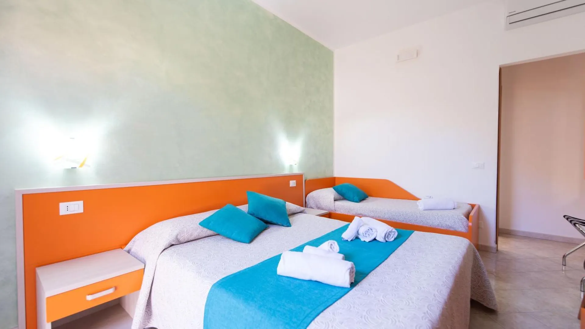 Room & Breakfast Aloe Гостевой дом Сан-Вито-Ло-Капо